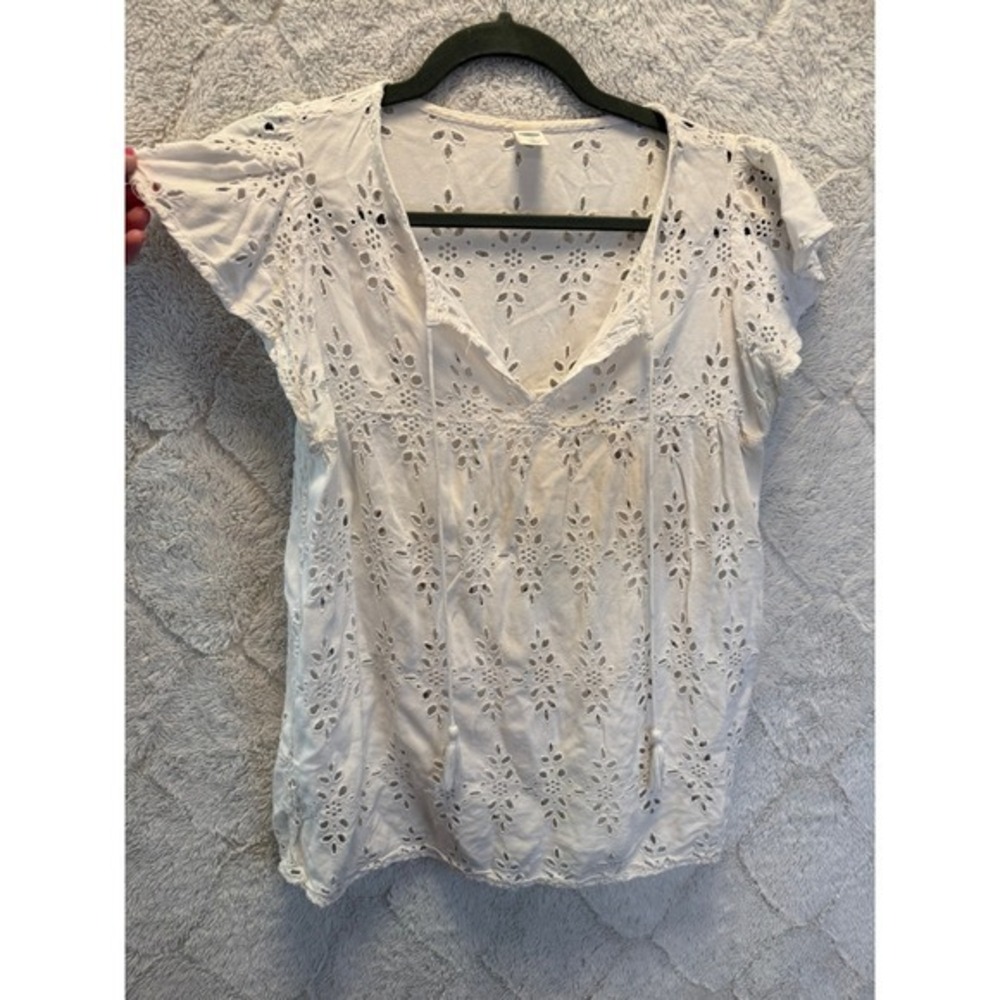 Old Navy White Eyelet Flutter Sleeve Babydoll Blouse Boho Cottagecore M Brunch